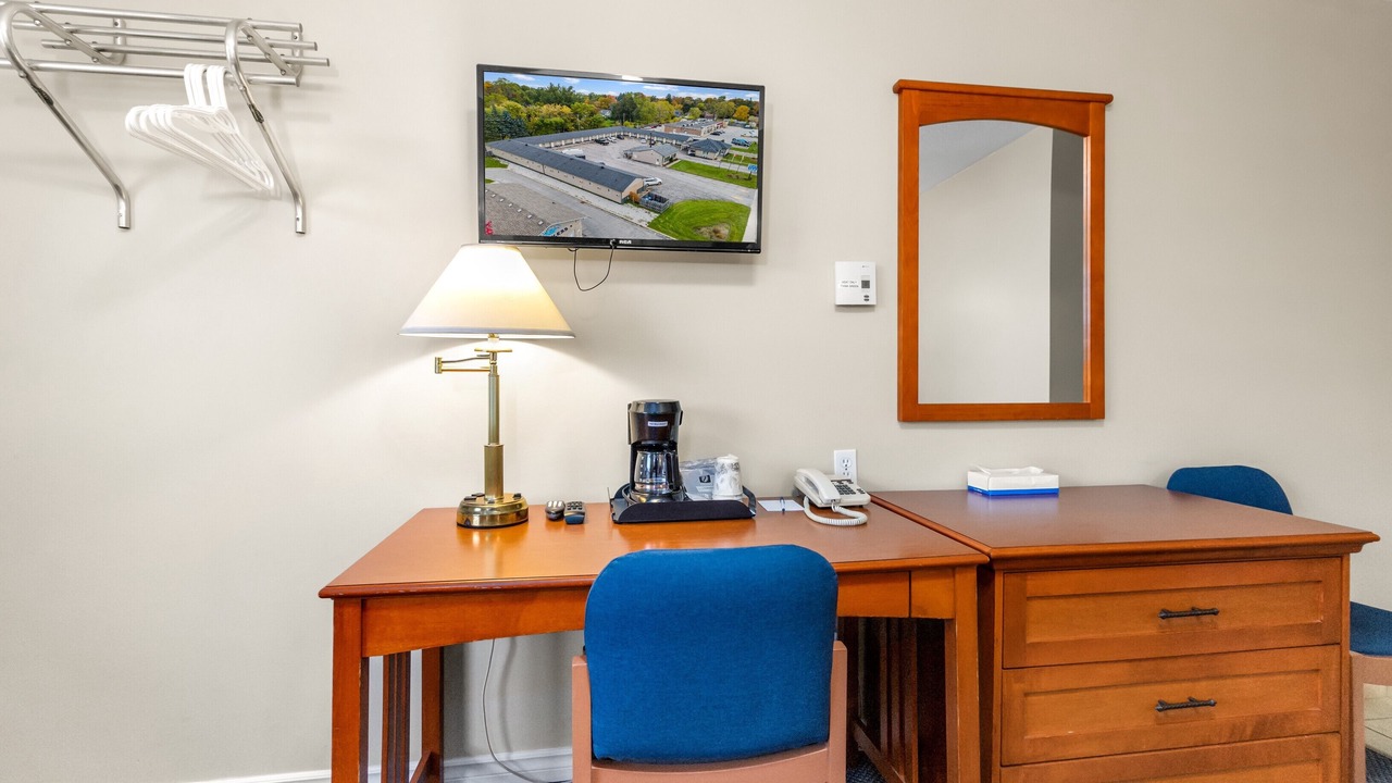 Photo of Bedroom in Owen Sound