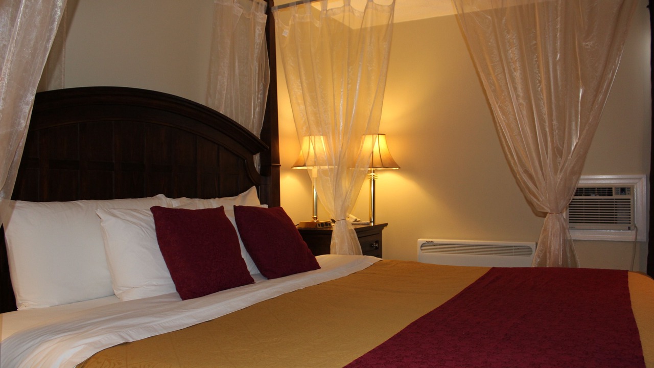 Photo of Bedroom in Owen Sound