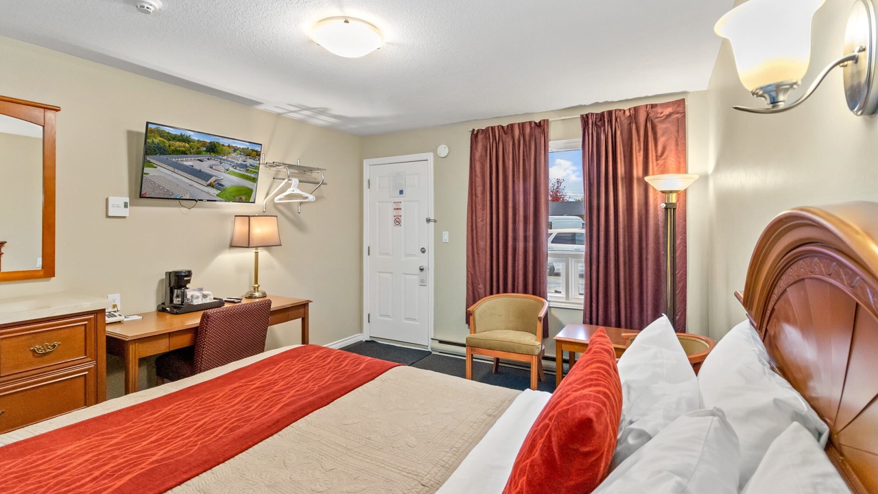 Photo of Bedroom in Owen Sound