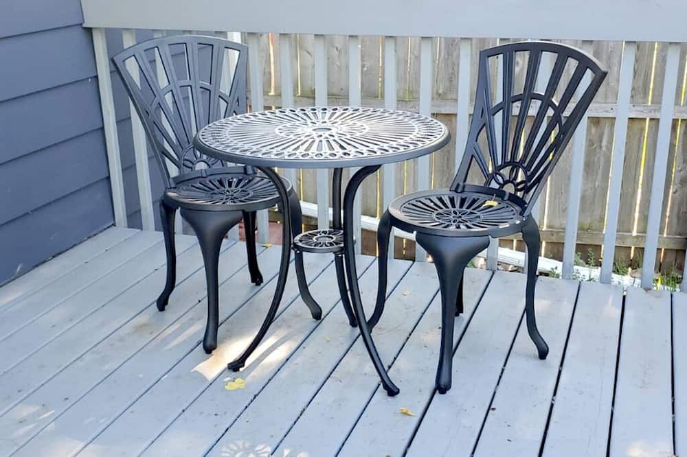 Photo of Patio Balcony in Lindstrom