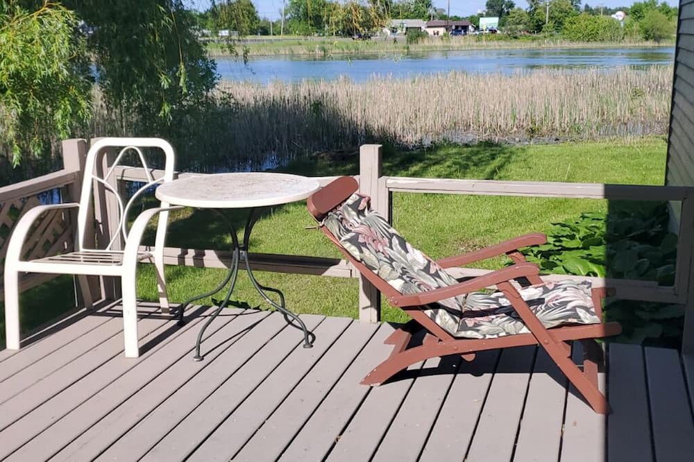 Photo of Patio Balcony in Lindstrom