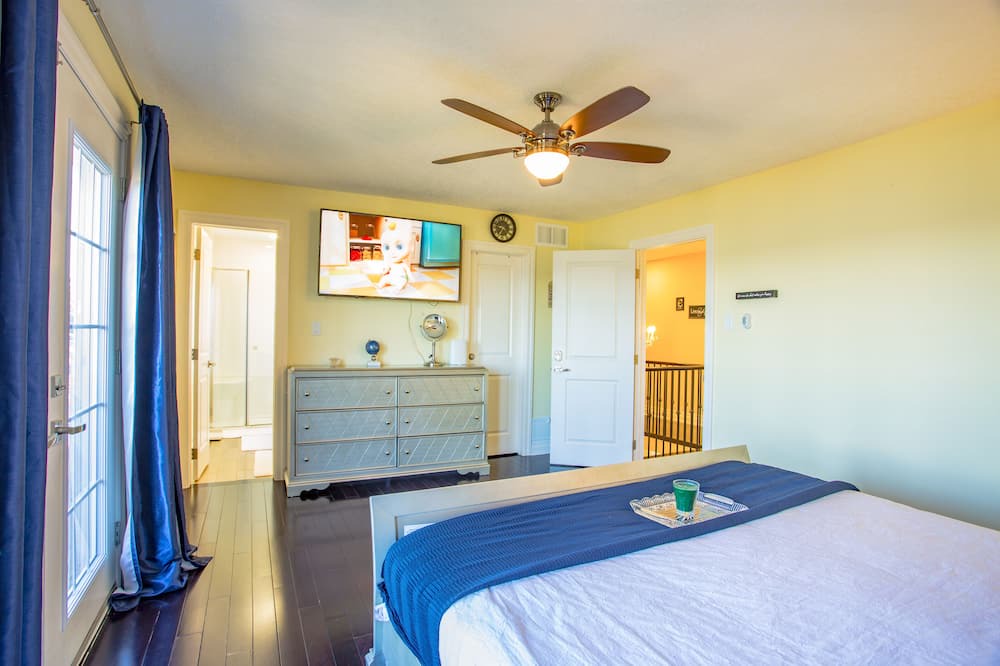 Photo of Bedroom in Stoney Creek