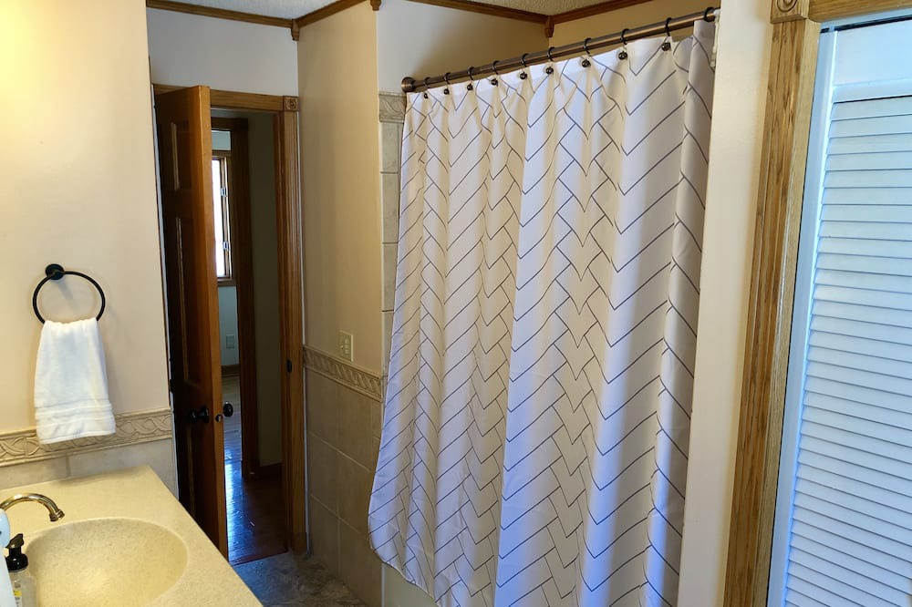 Photo of Bathroom in Blaine