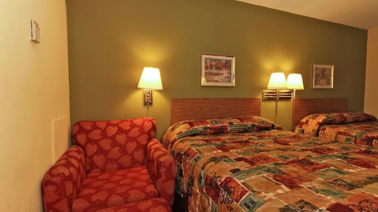 Photo of Bedroom in Burnsville
