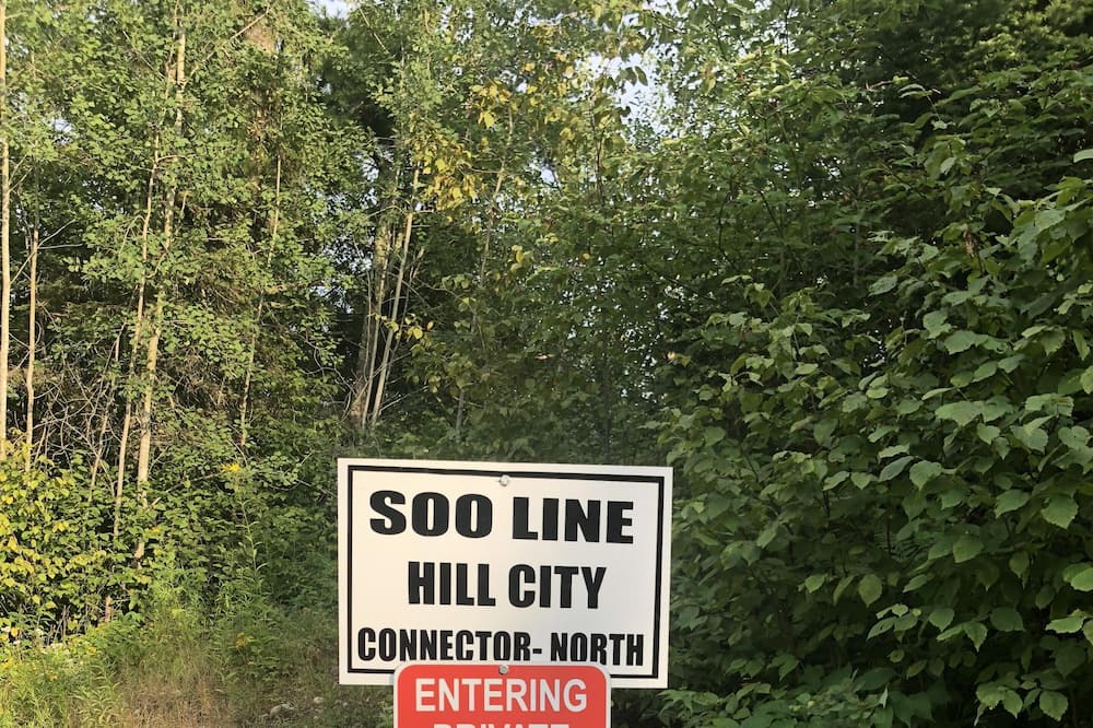 Photo of Others in Hill City