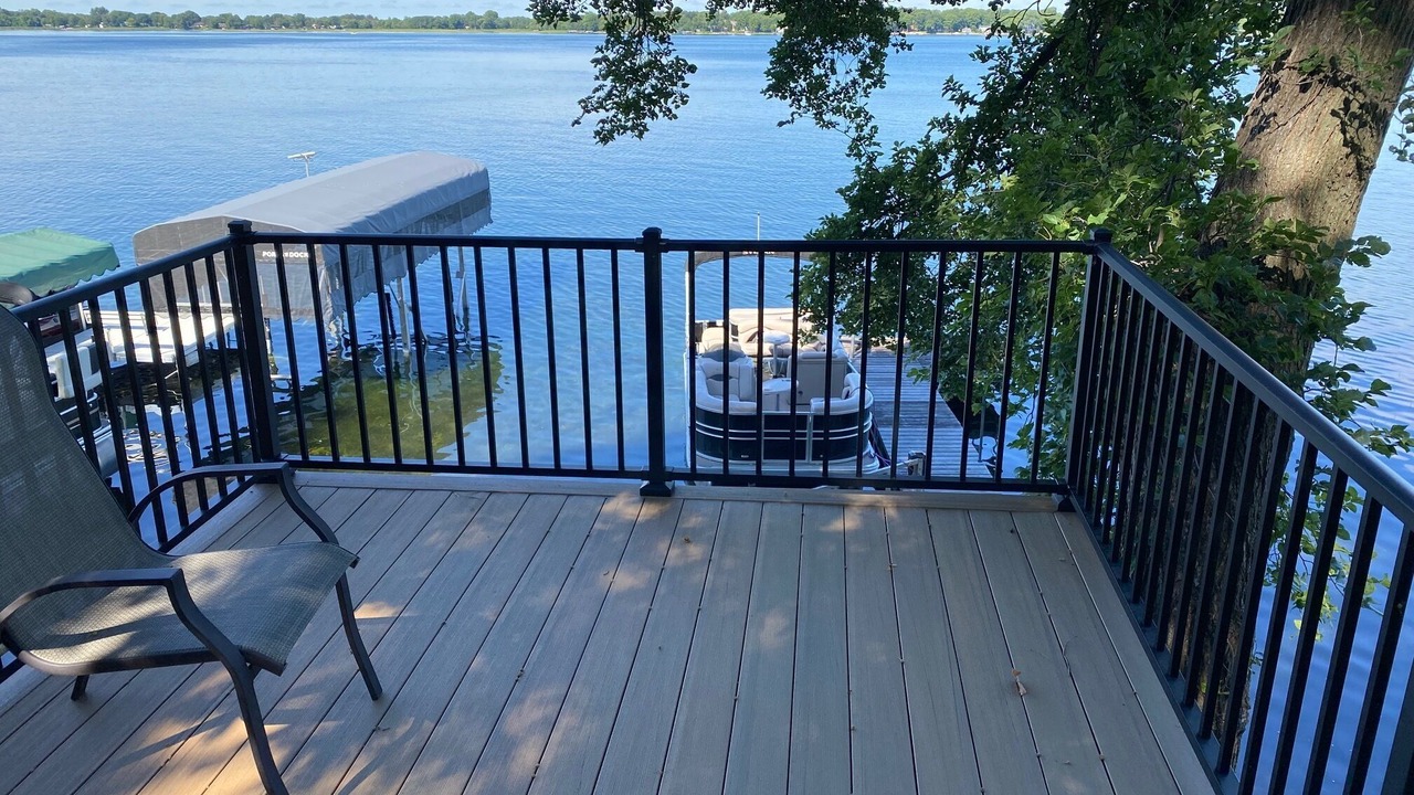 Photo of Outdoor in Maple Lake