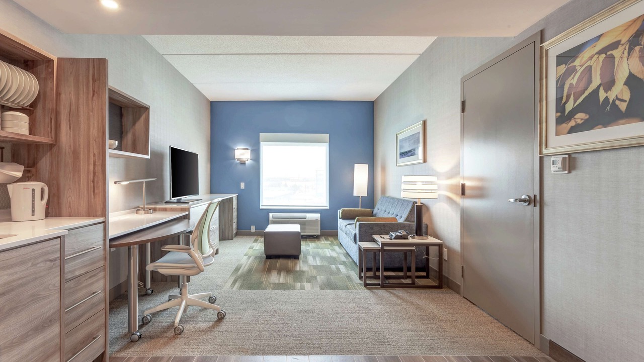 Photo of Bedroom in Steeles Industrial
