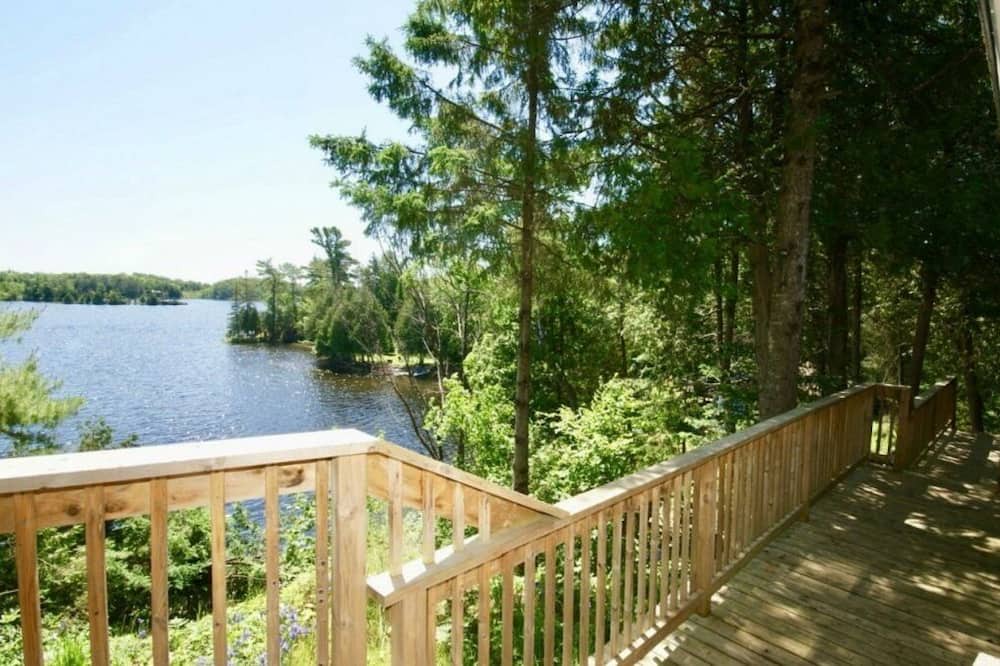 Photo of Patio Balcony in Havelock-Belmont-Methuen