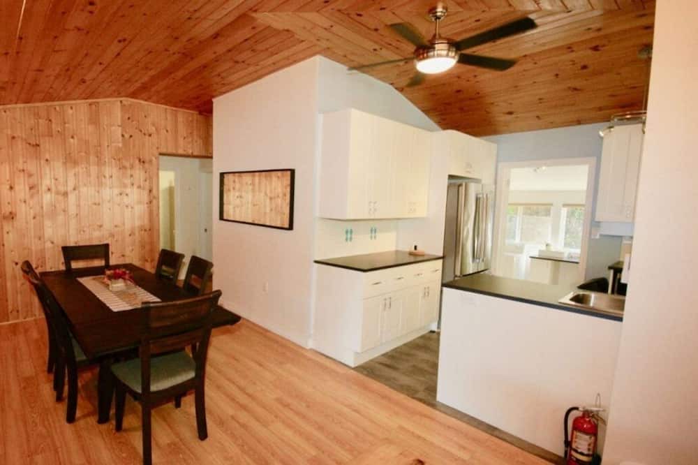 Photo of Kitchen in Havelock-Belmont-Methuen