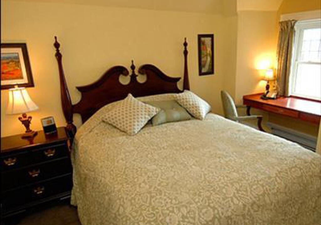 Photo of Bedroom in Strathroy
