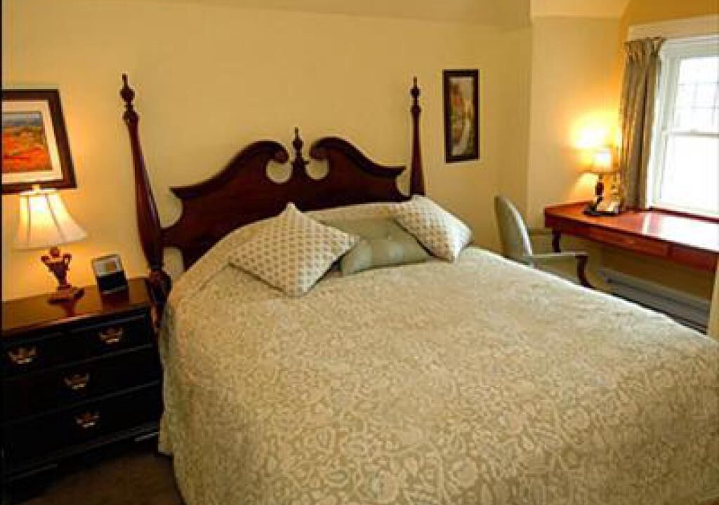 Photo of Bedroom in Strathroy