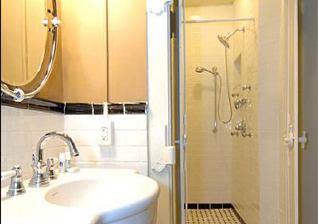 Photo of Bedroom in Strathroy