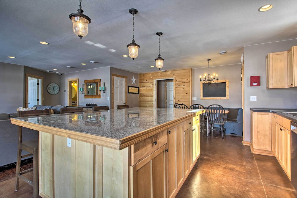 Photo of Kitchen in Hillman