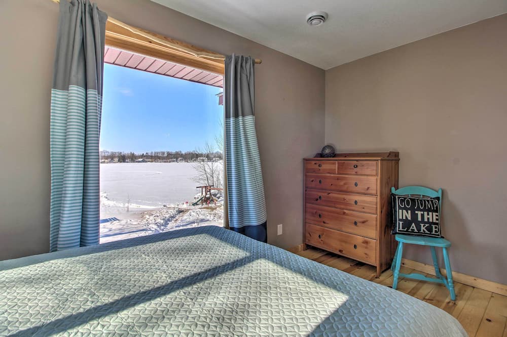 Photo of Bedroom in Hillman