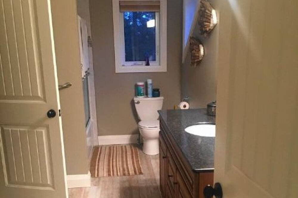 Photo of Bedroom in North Kawartha