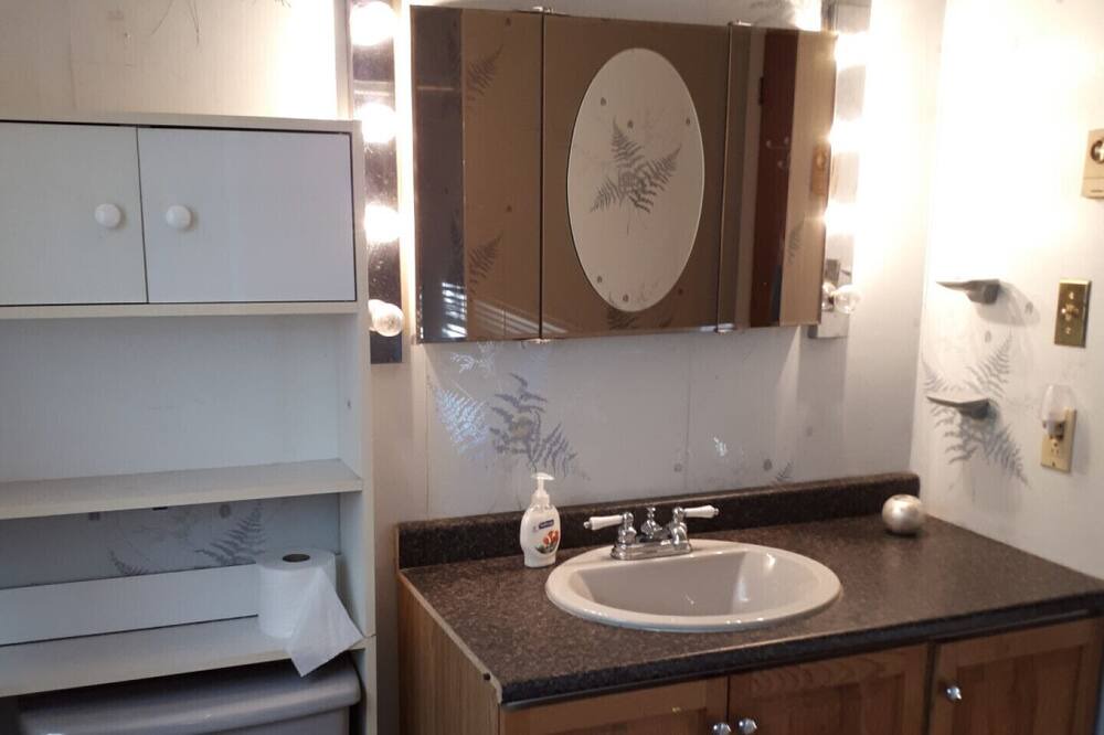Photo of Bathroom in Whitney