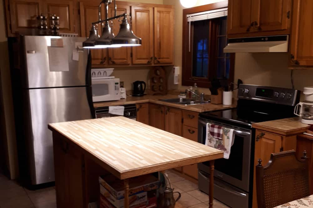Photo of Kitchen in Whitney
