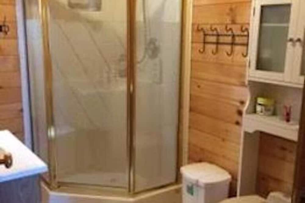 Photo of Bathroom in Kenora