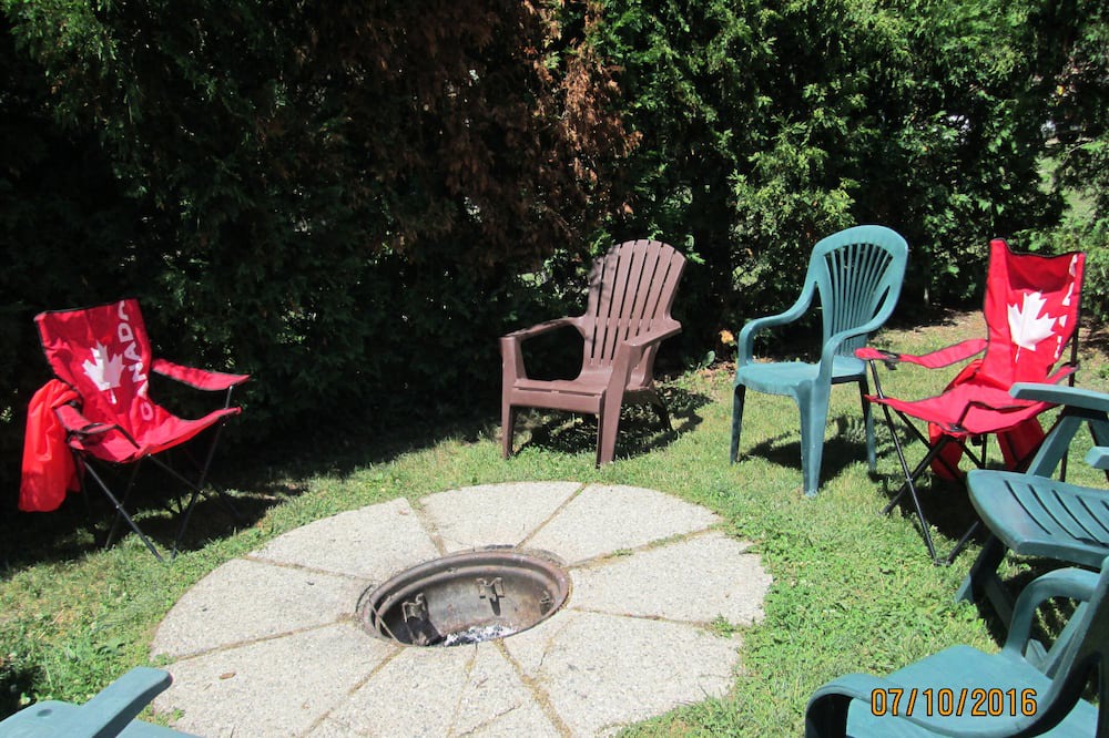 Photo of Others in Grand Bend