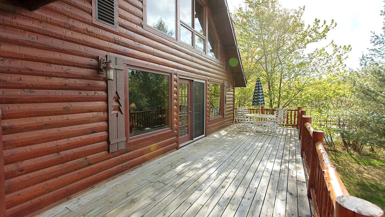 Photo of Patio Balcony in Crosslake