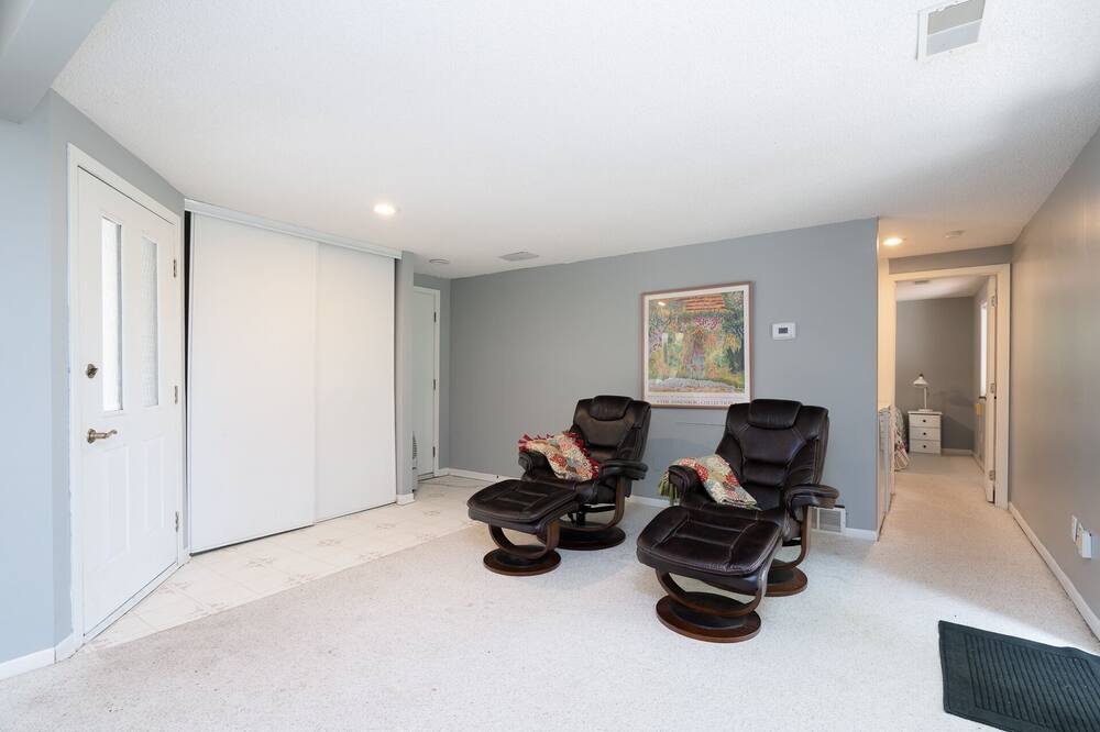 Photo of Livingroom in Webster