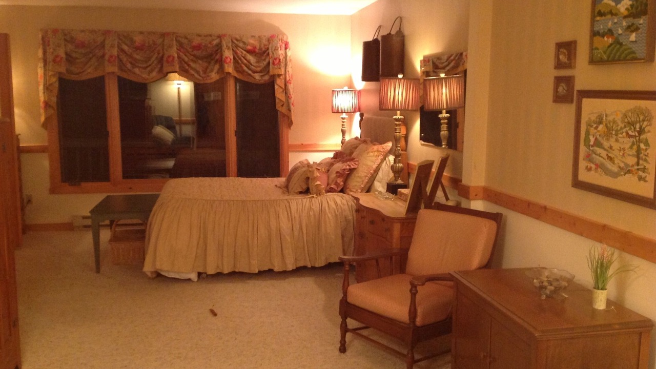 Photo of Livingroom in Detroit Lakes