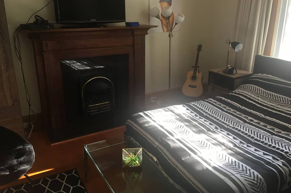 Photo of Livingroom in Kingston