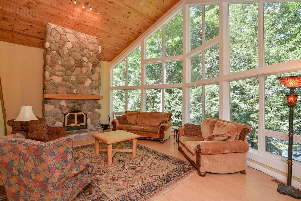 Photo of Livingroom in Arden