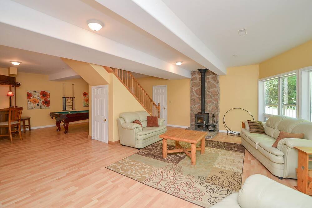 Photo of Livingroom in Arden