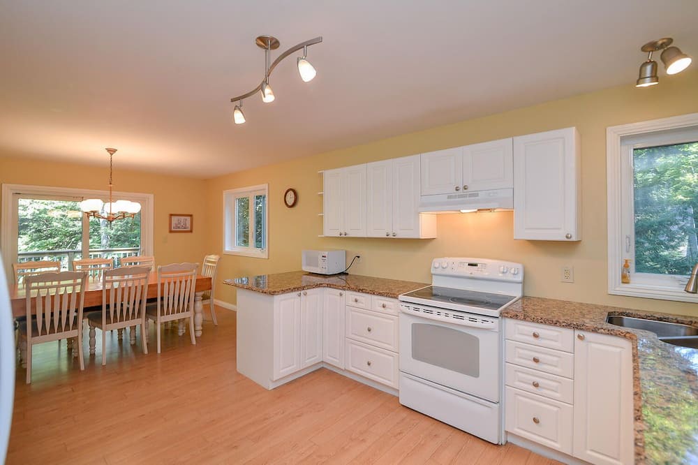 Photo of Kitchen in Arden