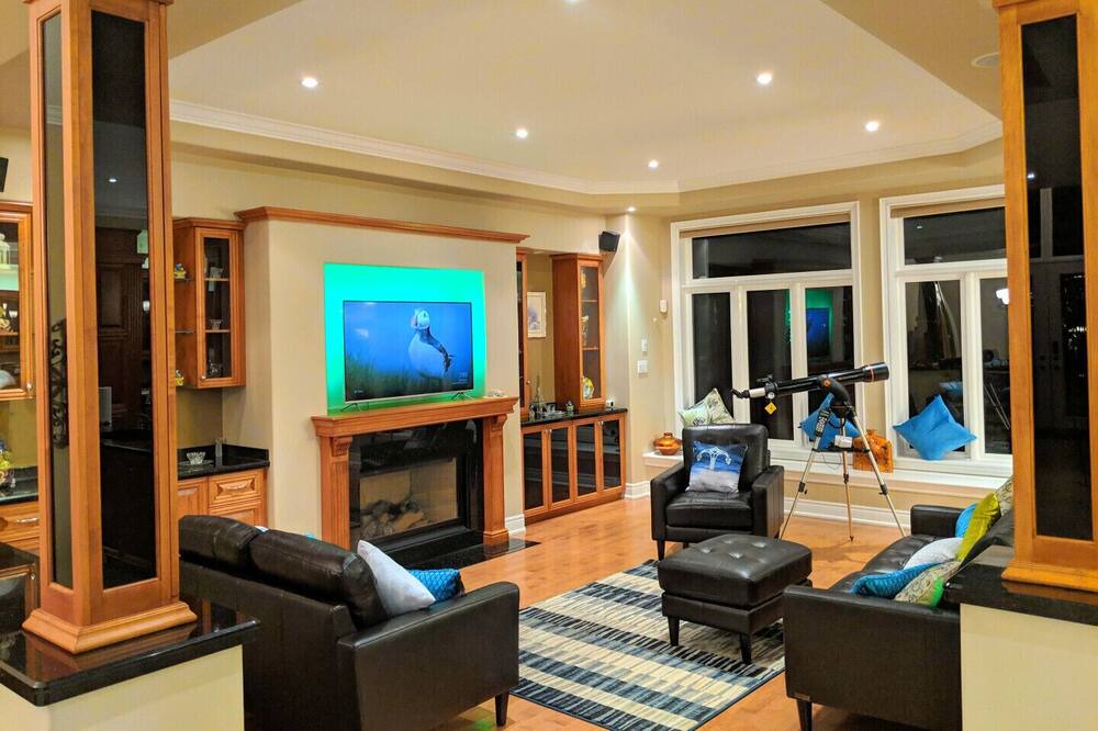 Photo of Livingroom in Stoney Creek