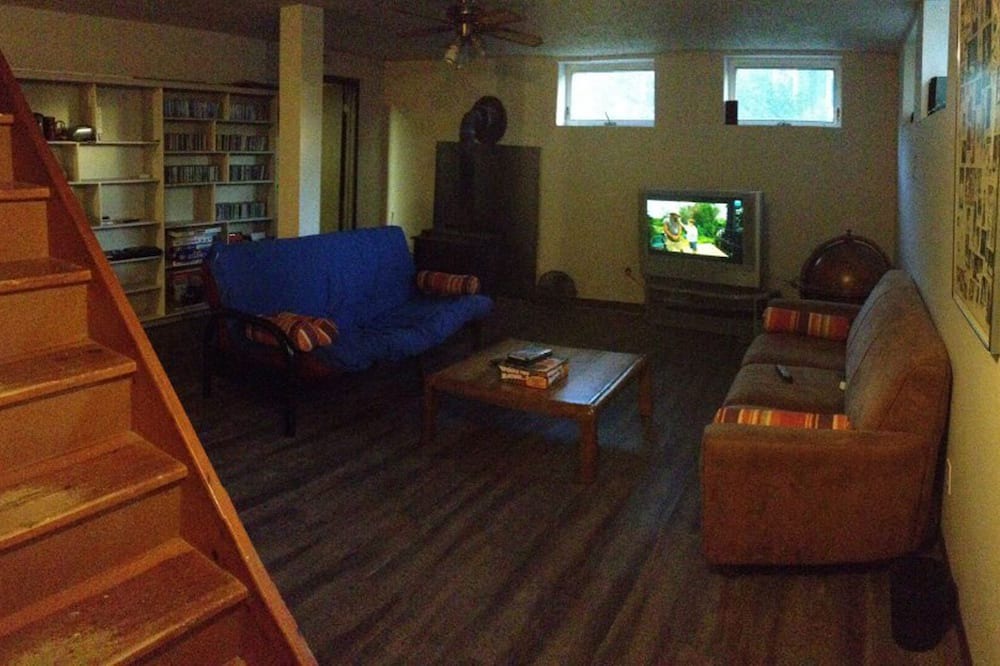 Photo of Livingroom in Port Albert