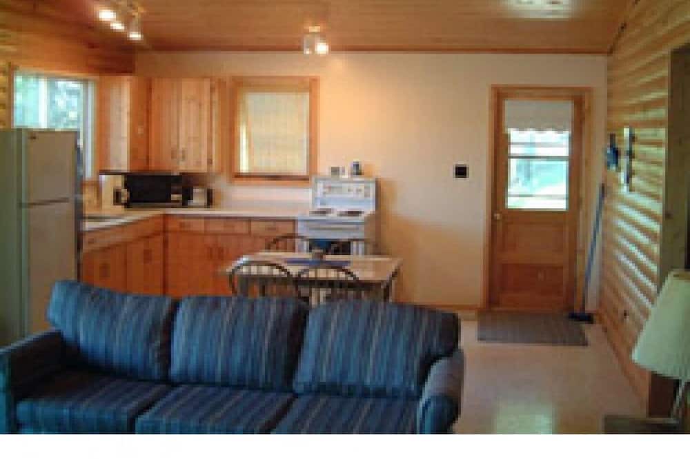 Photo of Livingroom in Kenora