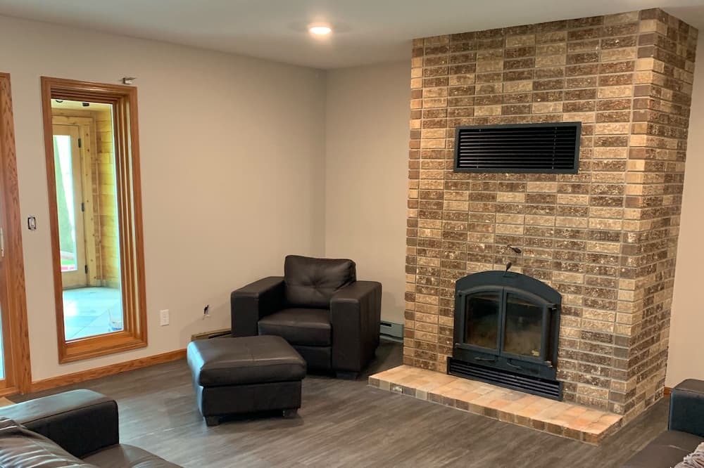 Photo of Livingroom in Audubon