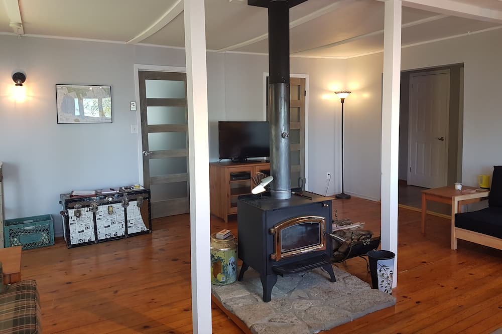 Photo of Livingroom in Golden Lake
