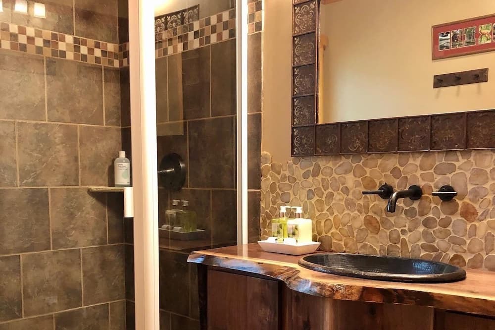 Photo of Bathroom in Aitkin
