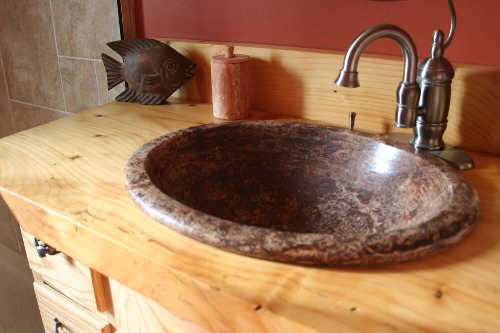 Photo of Bathroom in Aitkin