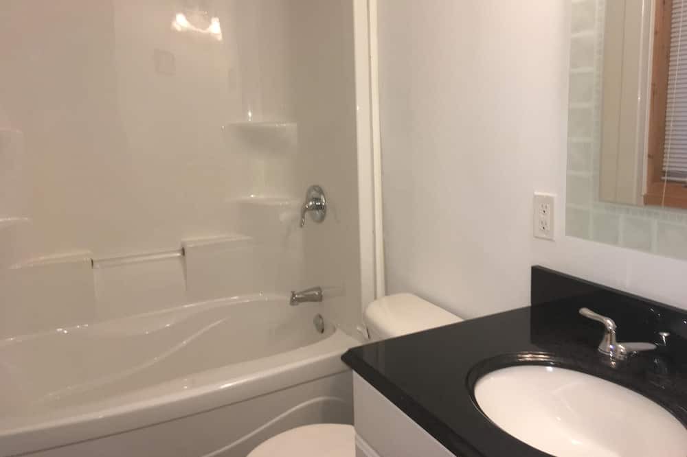 Photo of Bathroom in Grand Bend