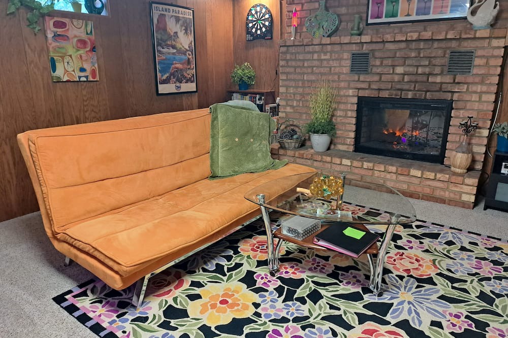 Photo of Bedroom in East Bloomington