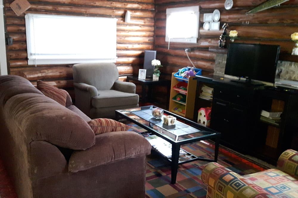 Photo of Bedroom in Manitoulin District