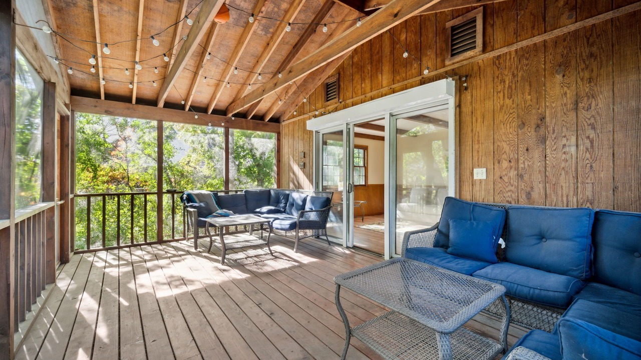 Photo of Outdoor in West Bloomington