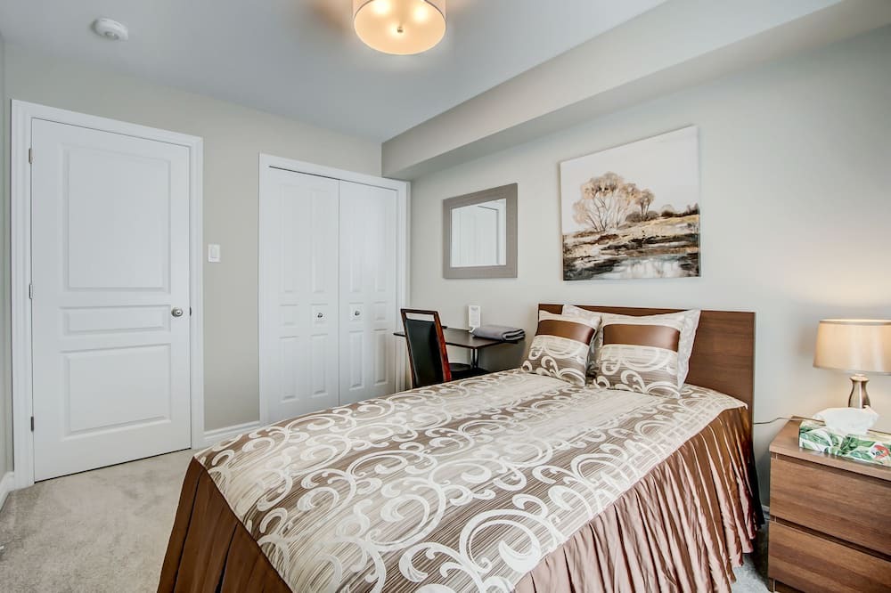 Photo of Bedroom in Ottawa Division