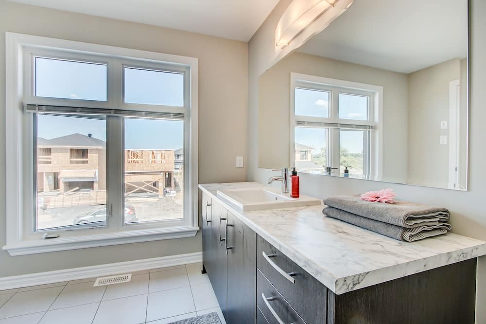 Photo of Bathroom in Ottawa Division