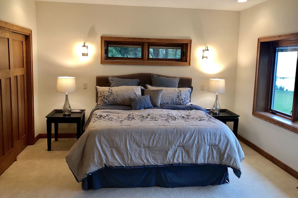 Photo of Bedroom in Ham Lake