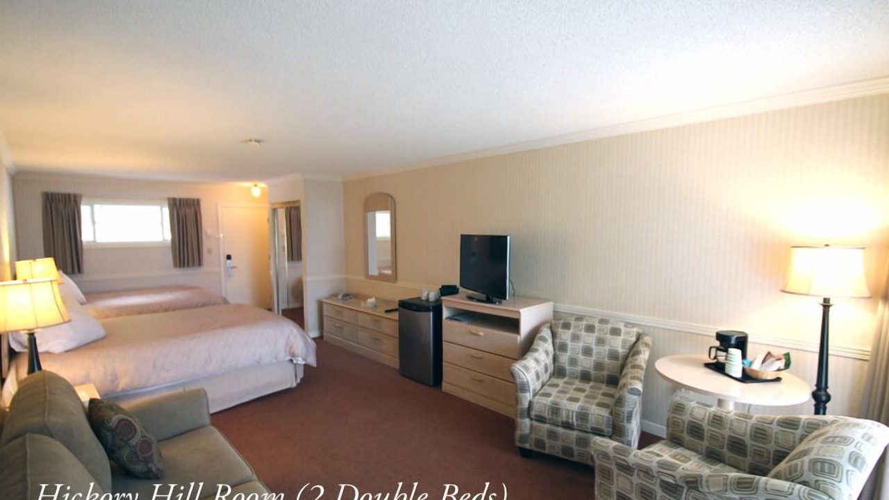 Photo of Bedroom in Lansdowne