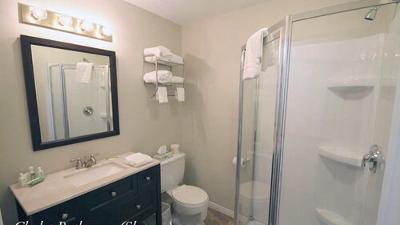 Photo of Bathroom in Lansdowne