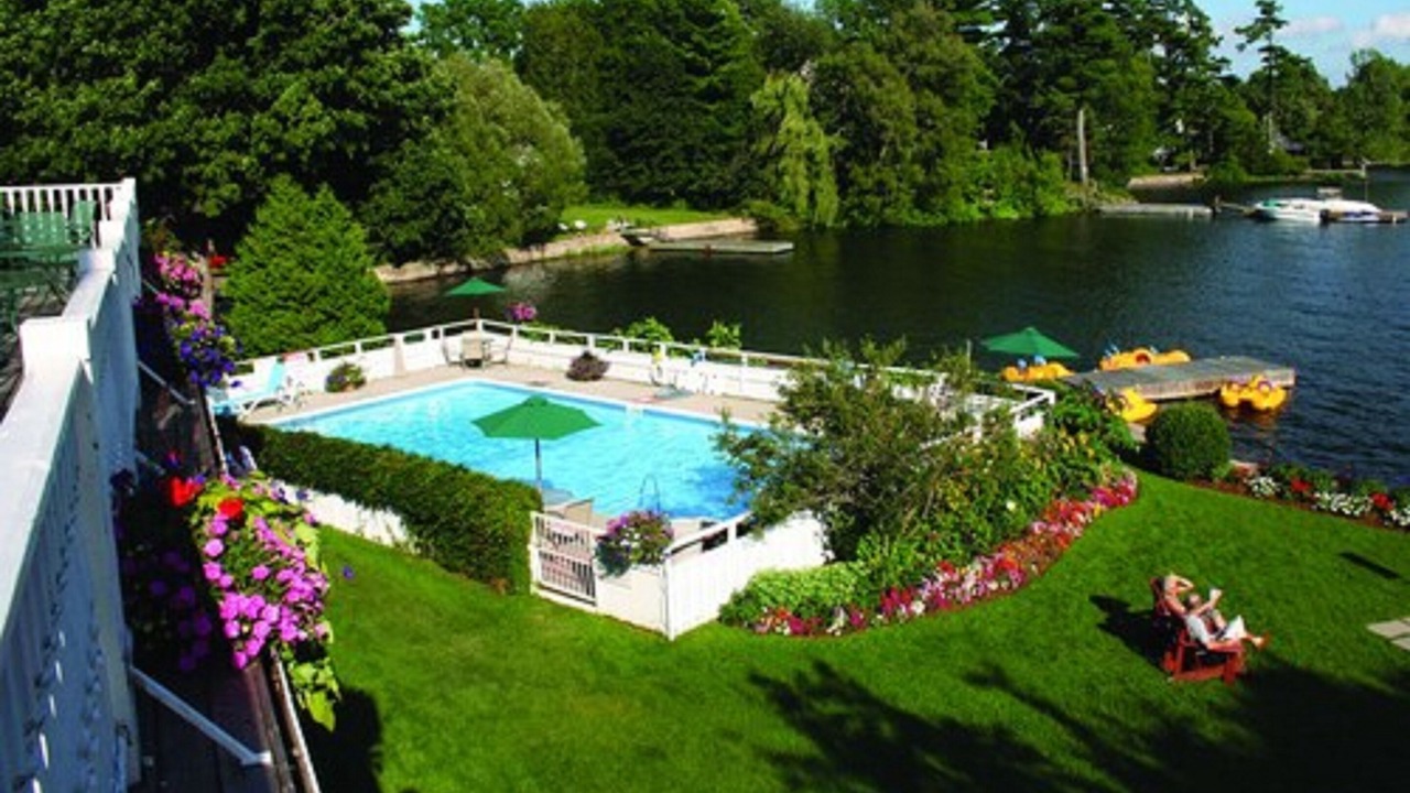 Photo of Outdoor in Lansdowne