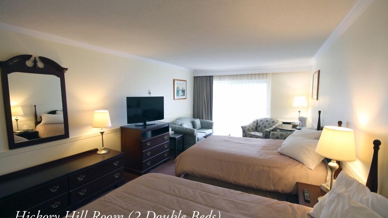 Photo of Bedroom in Lansdowne