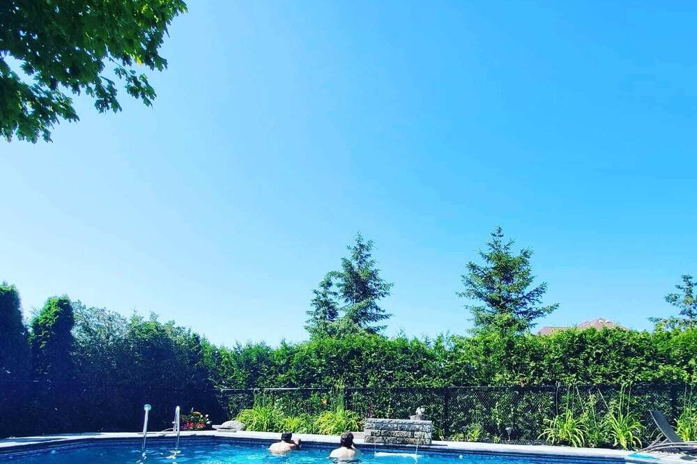 Photo of Outdoor in Bradford West Gwillimbury