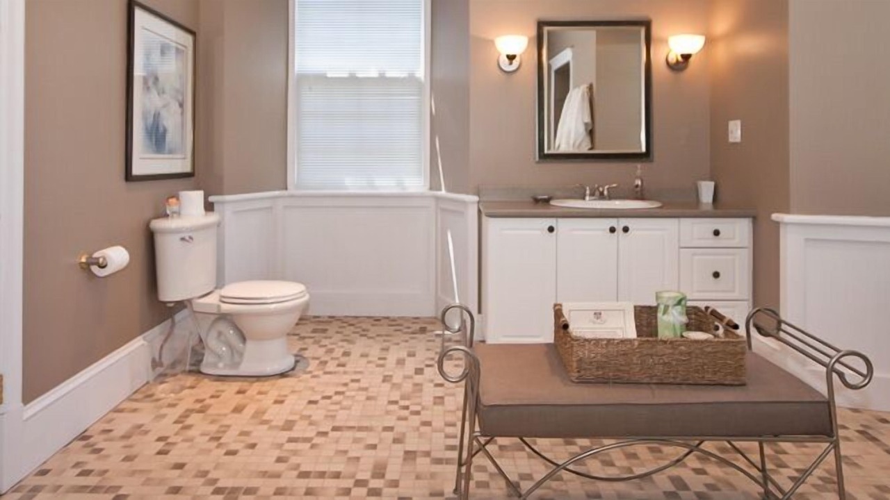 Photo of Bathroom in Lanark